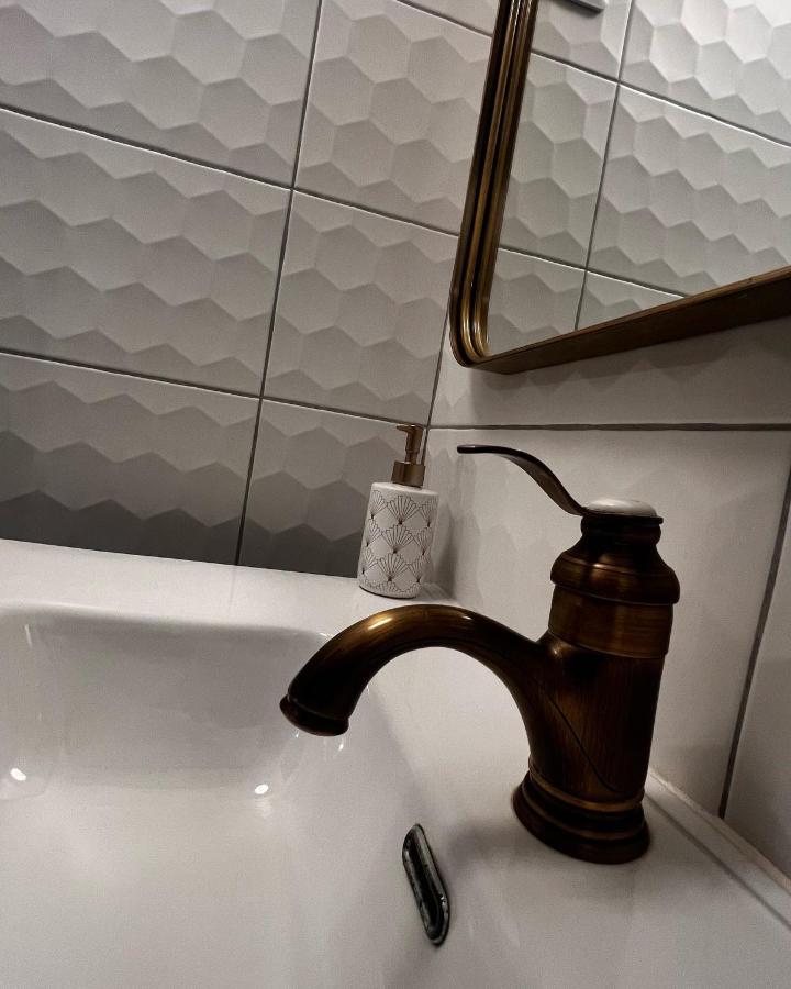 Epernay, Appartement Champagne Et Art Deco Екстер'єр фото
